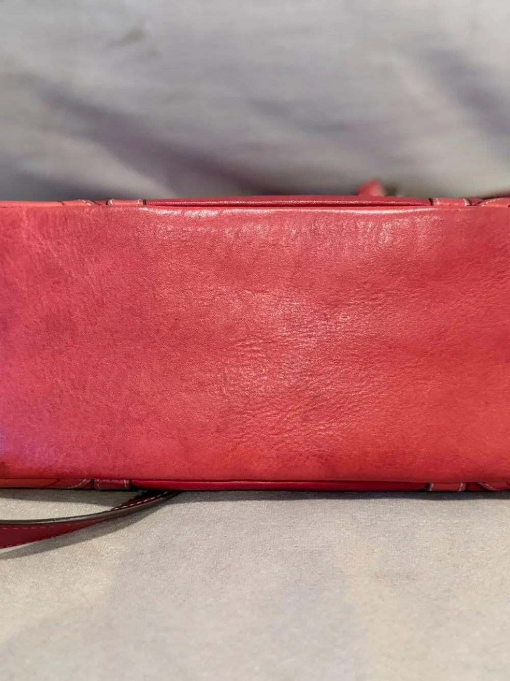 Coach Red Gallery East West Tote (F12343)